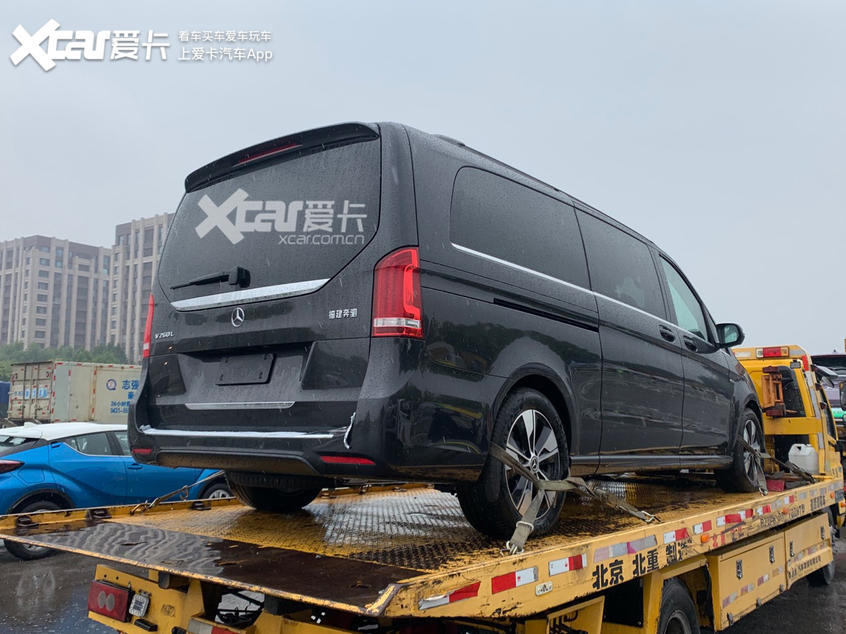 梅赛德斯-奔驰|北京车展探馆：梅赛德斯-奔驰新款V级