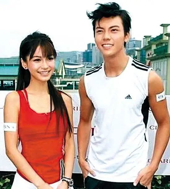 angelababy|baby靠网剧成功洗底，自称不想儿子被指点，网友：终于醒悟了