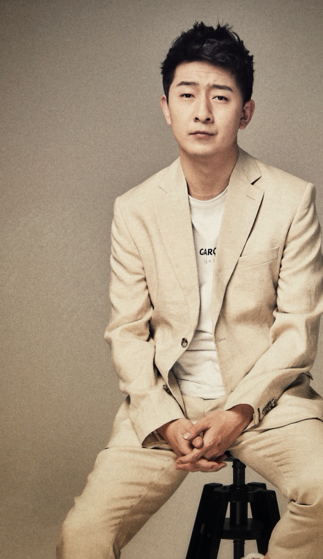 苗驰出演乘风少年不惧反差挑战角色诠释无极限