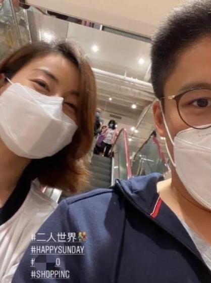 郭晶晶|郭晶晶霍启刚深夜约会，亲密照曝光：她凭什么成为“千亿儿媳”？