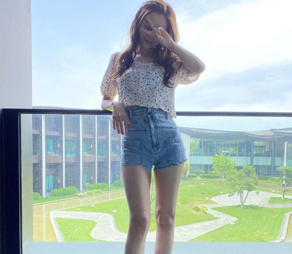 angelababy|Angelababy成名录：抠像女主到人气天后，以哭戏复出，只为孩子