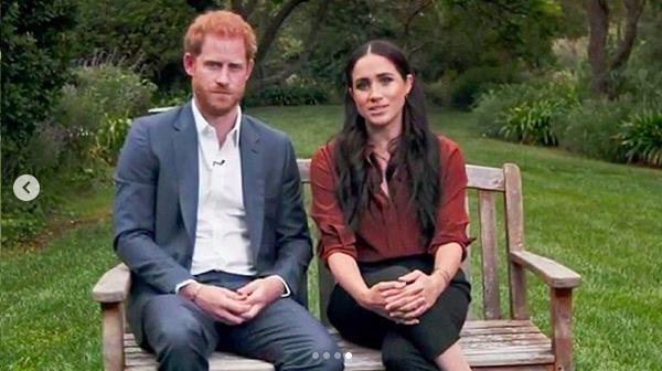 梅根·马克尔|梅根上电视露出“蒙娜丽莎的微笑”，控告传记作者内容失实，网友：真会炒作