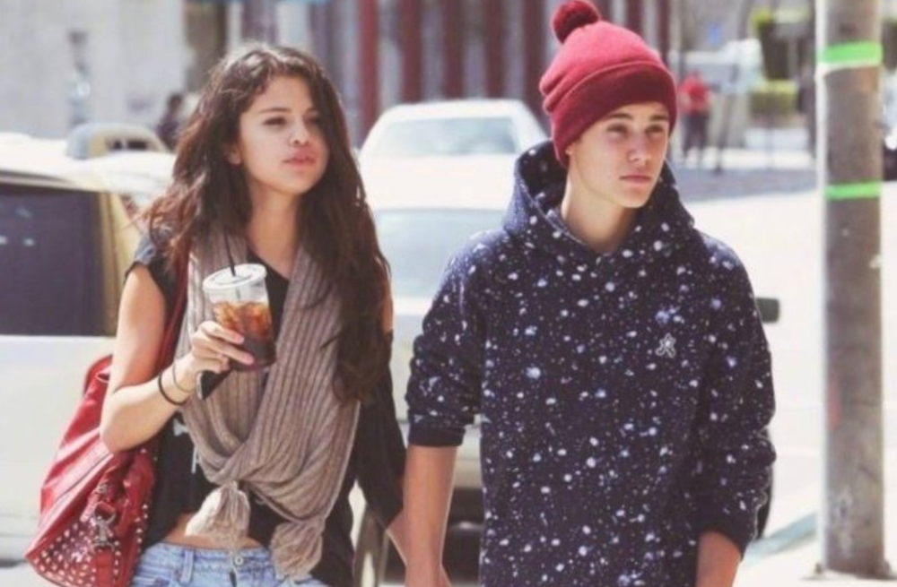 贾斯汀·比伯|比伯前任现任扯头花？海莉无意提及赛琳娜，被质疑后删除社交账号