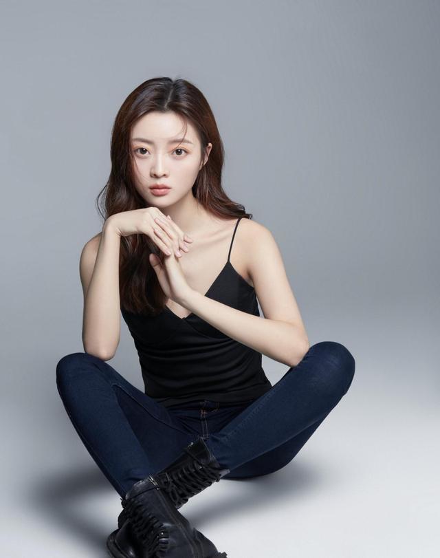 《心跳网球队》杀青,郑玉佳活泼爱笑惹人喜爱