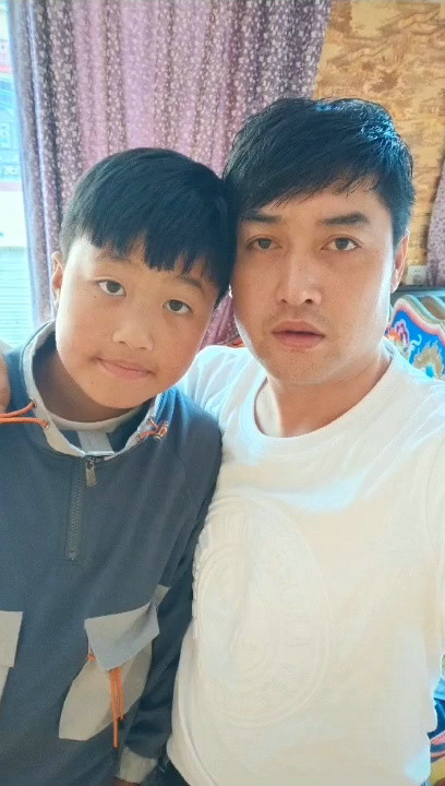 唐龙为何要对前妻下毒手,这与拉姆成为人气网红不无关系.