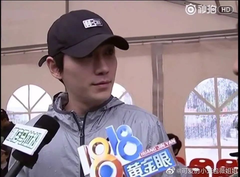 1818黄金眼|人家割伤的是手，你们却都在看脸？1818全组都是星探吗？