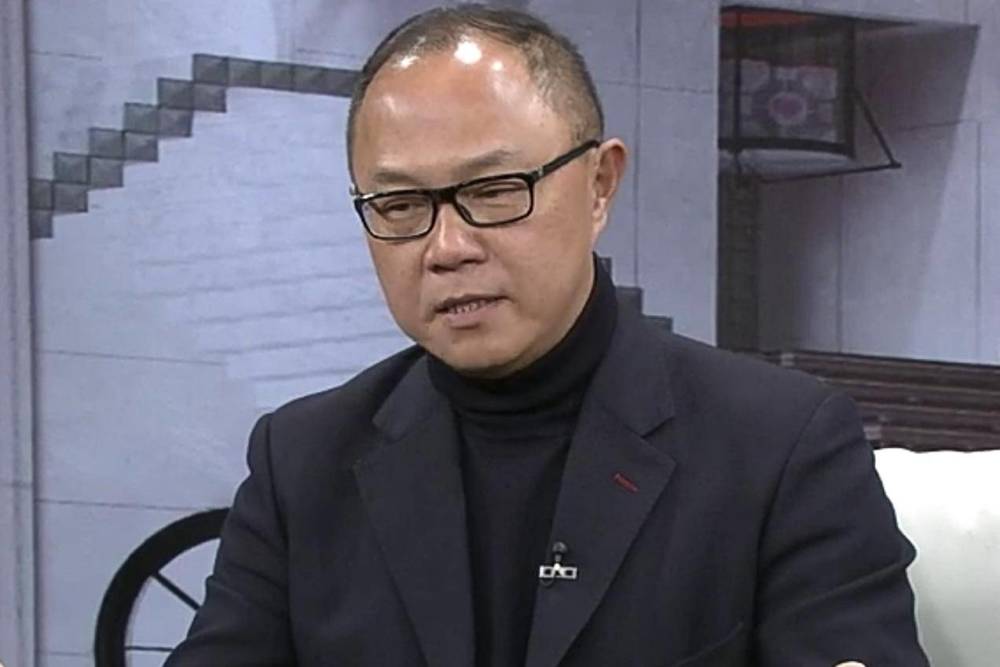 62岁香港著名主持人家中猝死身亡,死因仍在调查中_腾讯新闻