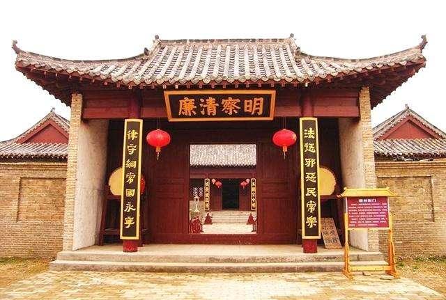 明朝谋杀案秀才误杀情妇致其丈夫被判死罪毅然自首彰显公道