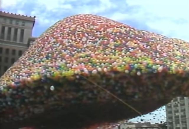 氦气|为什么要禁放氦气球？看140万个氦气球带来的灾难，你就明白了