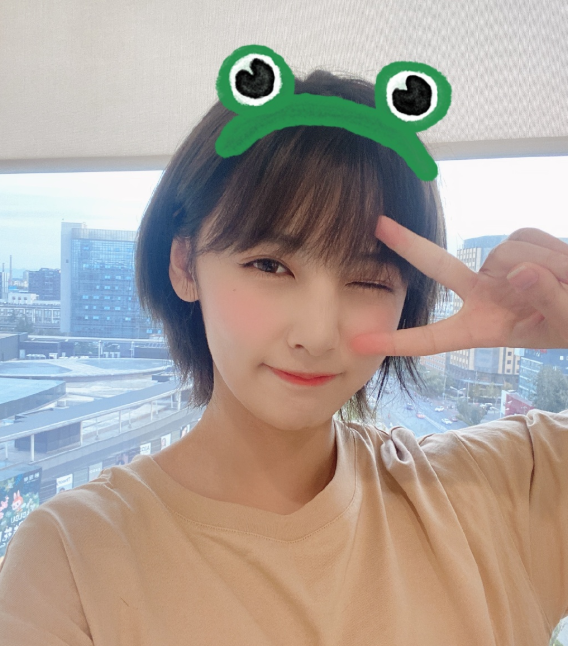 硬糖少女|硬糖少女首封开售，希林销量垫底，比C位更意外的是赵粤！