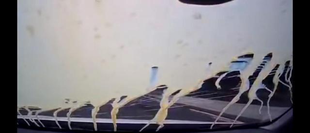 黑车|北京泼咖啡车主被刑拘，手写道歉信认错，网友不买账：他是惯犯！