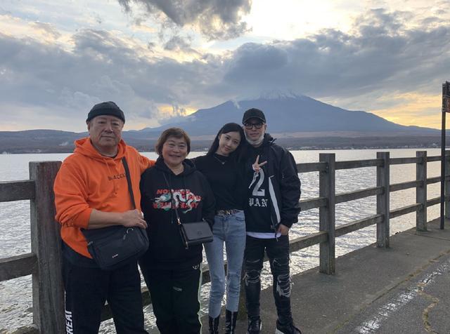 大张伟|罗志祥被砍！谢娜新综艺大张伟加盟，潘玮柏补位