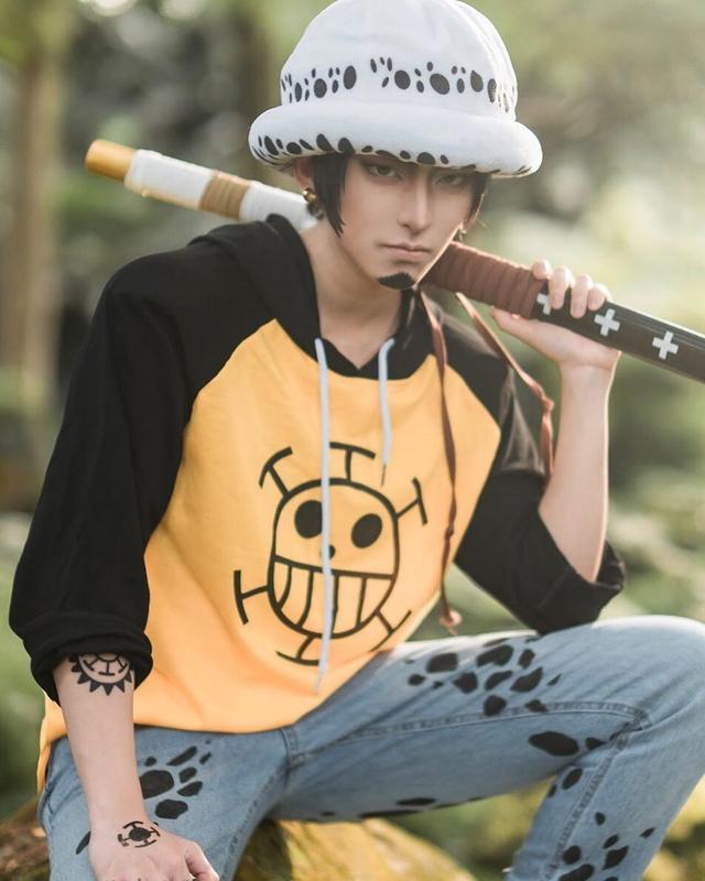 海贼王:最帅的艾斯coser出现,静照撕漫男,花痴版山治完美扮演