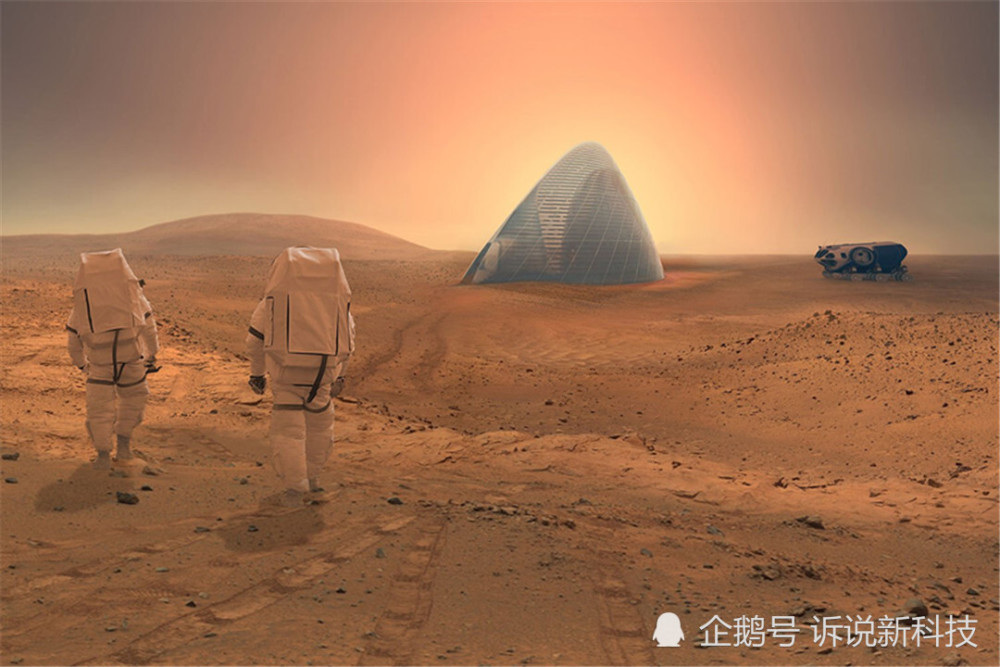火星|躲在火星岩石后的“人影”，似乎要把手伸向探测器！他要做什么？