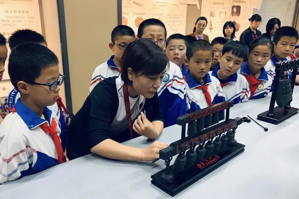 国博|国博“创造，我们的发现之旅”流动展在甘肃镇原开幕
