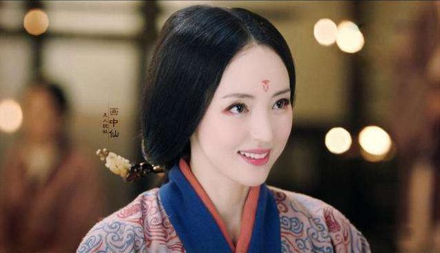 董璇|张嘉倪孩子庆生现场曝光，两儿子如复制粘贴，排场大到董璇都现身