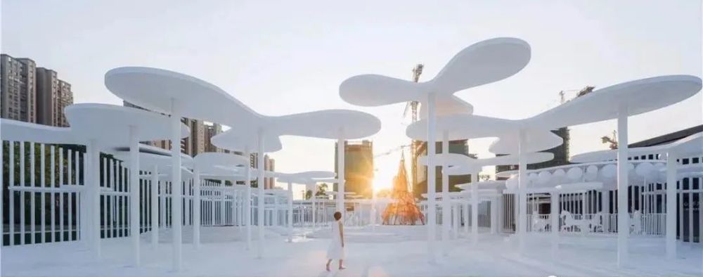 设计师|潮蓝：BLUE＋蓝色生命体艺术展览