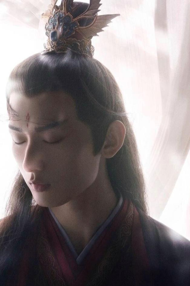 琉璃|琉璃收官云歌会评分2.2，九成网友打一星，粉丝：花钱找罪受