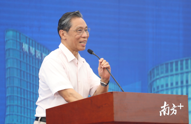 钟南山:希望在澳门建药监局,服务大湾区医疗
