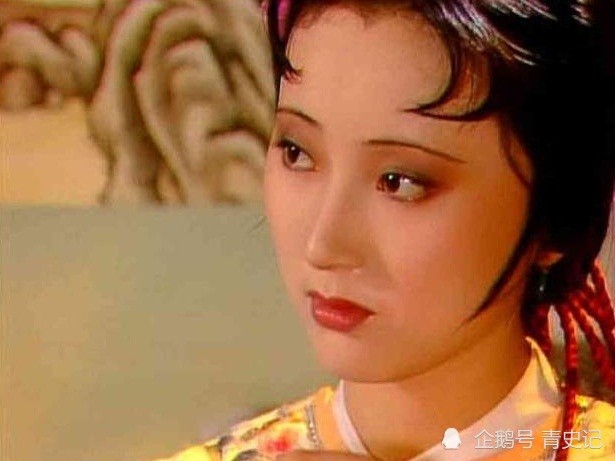 秦可卿|秦可卿只是小名，那么她大名叫什么？宝钗黛玉给出答案！