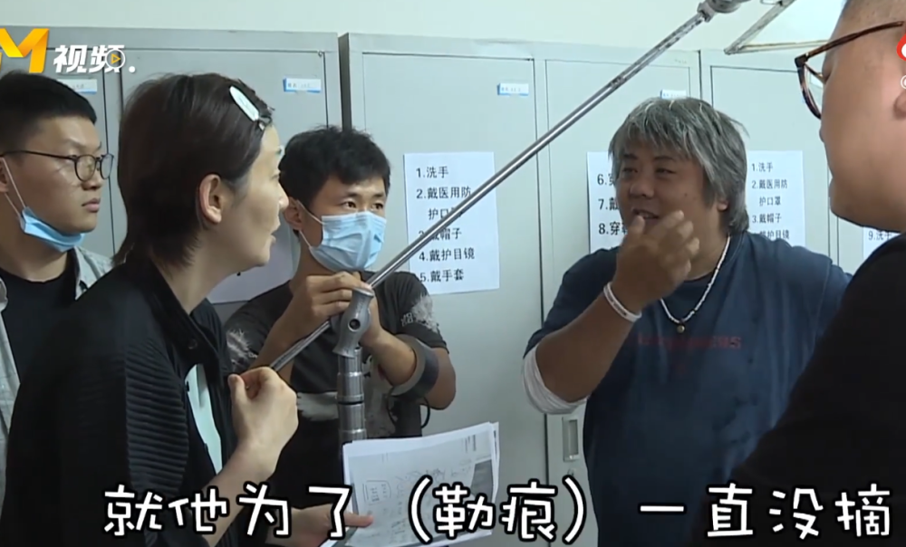 朱一龙|朱一龙拍抗疫短片为显真实不摘护目镜，导演力赞表演不输梁朝伟！