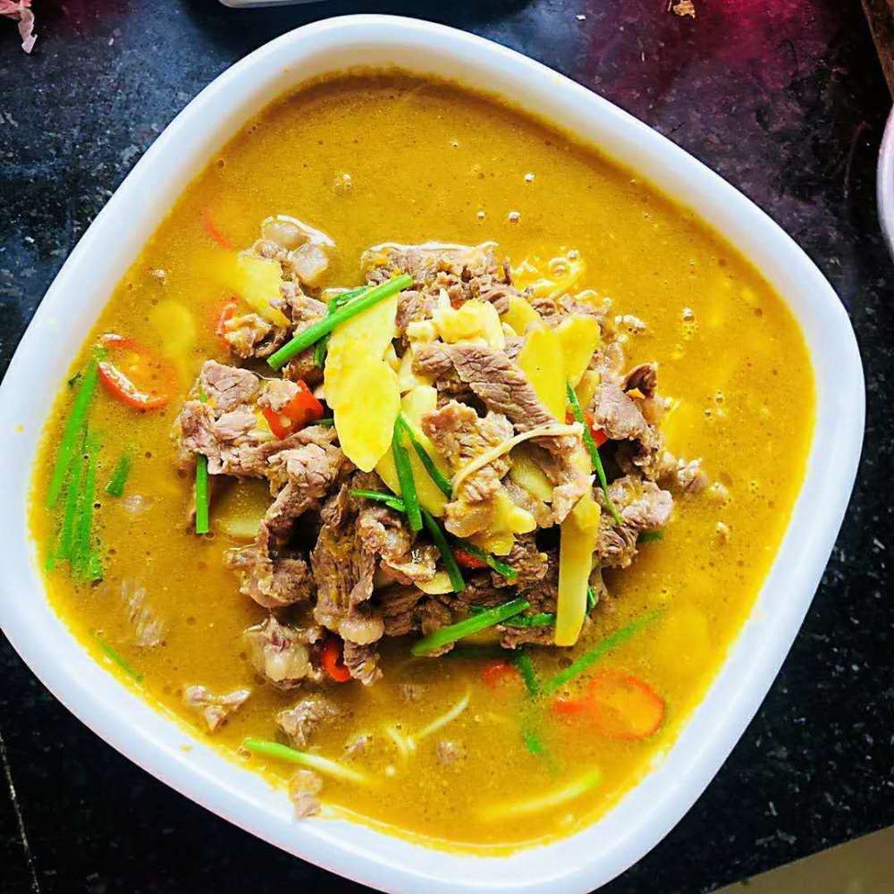 金汤肥牛:酸爽辛辣,吃一次想一次