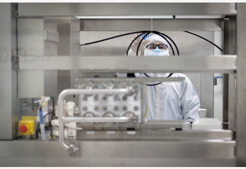 世卫|世卫首席科学家称中国新冠疫苗证明有效，专家预计年底有望问世