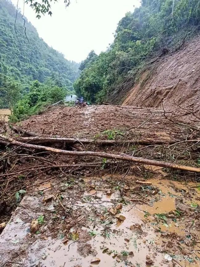注意绕行文山州这些地方道路塌方