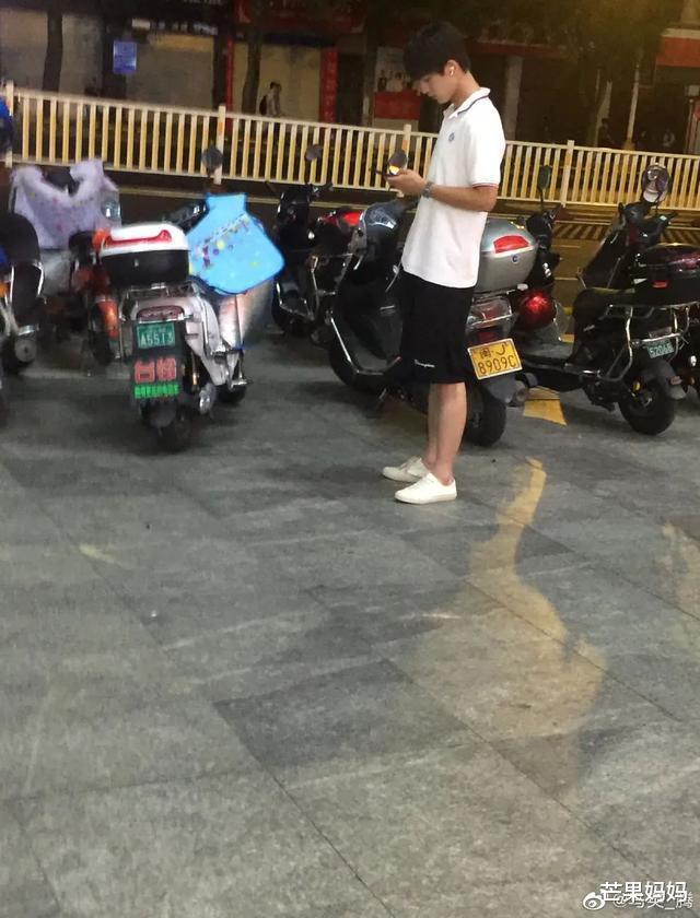 张凌赫|张凌赫这个弟弟，为什么我爱了？