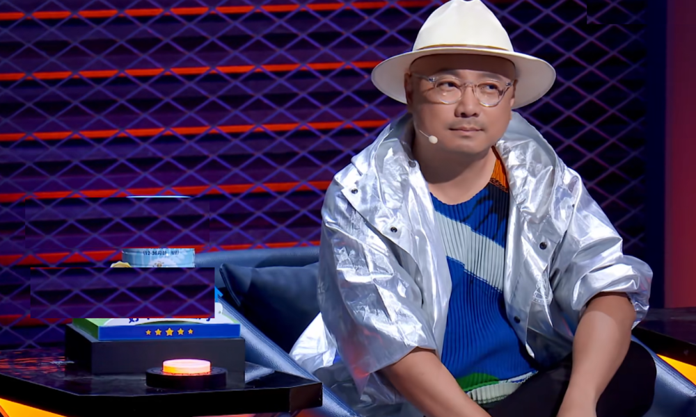 脱口秀大会冠军之夜沈腾还没开讲徐峥就爆灯太有意思了