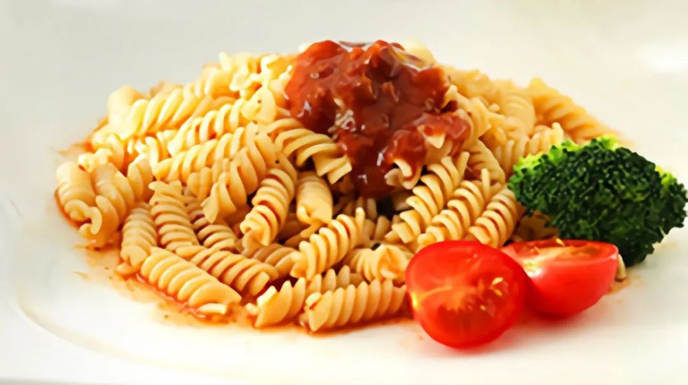 不同形状的意面和不同种类的酱料有基本的搭配公式.