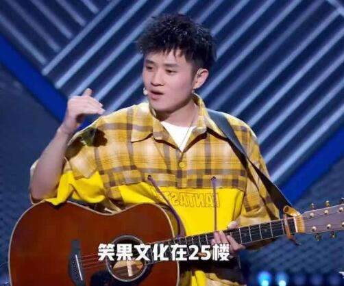 李雪琴|李雪琴没拿脱口秀冠军早有端倪，笑果要王勉上位，李雪琴只想出圈