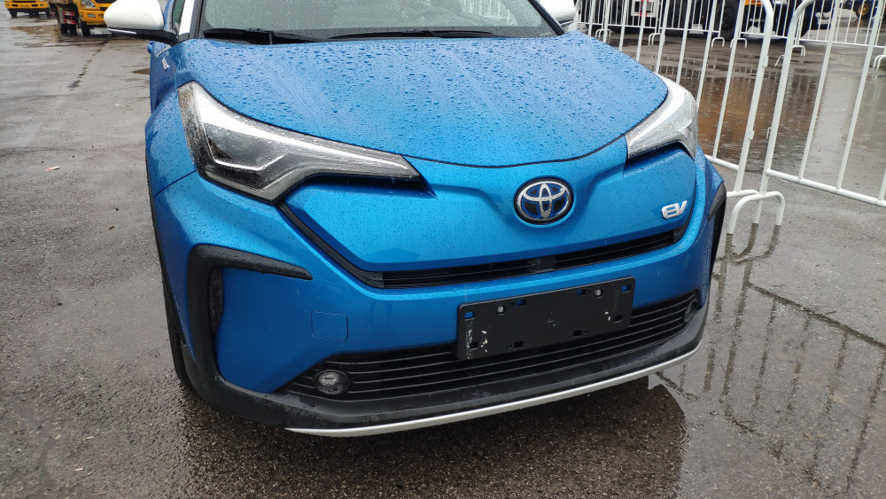 丰田奕泽izoa|2020年北京车展探馆：丰田奕泽IZOA E进擎实车