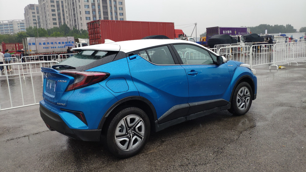 丰田奕泽izoa|2020年北京车展探馆：丰田奕泽IZOA E进擎实车