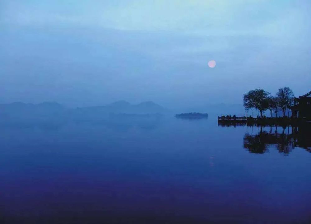 日湖|10首趣味小诗，读后心静