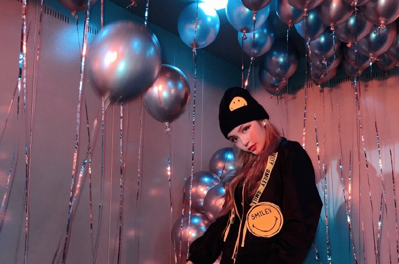 周扬青|周扬青又被骂了？深夜发文表决心，此前曾被指吃分手红利