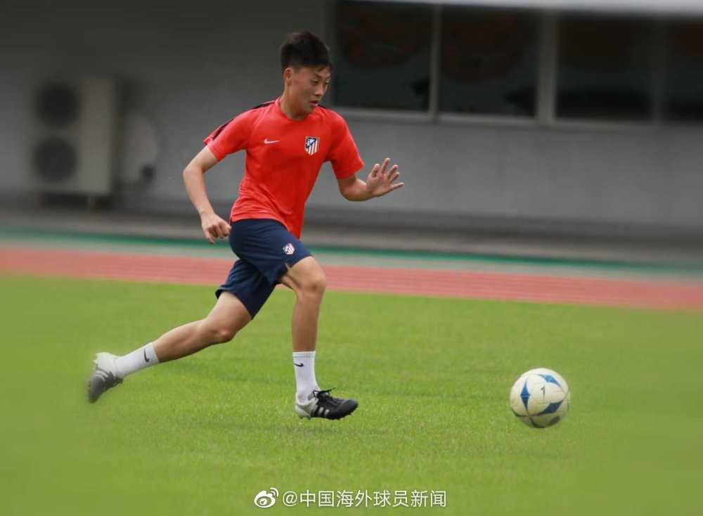 大连人队再迎新人四海归小将加盟预备队一人离队