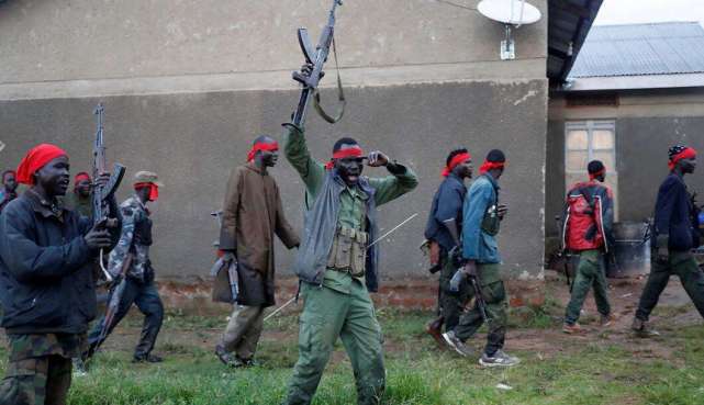 非洲国家内战,发现双方指挥官都是中国同学,陆军指挥