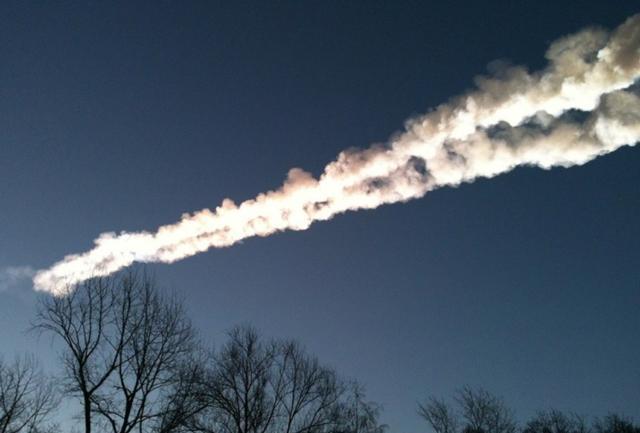 地球|韩国多地上空出现“火球”，拖着绿色尾巴，到底是什么？