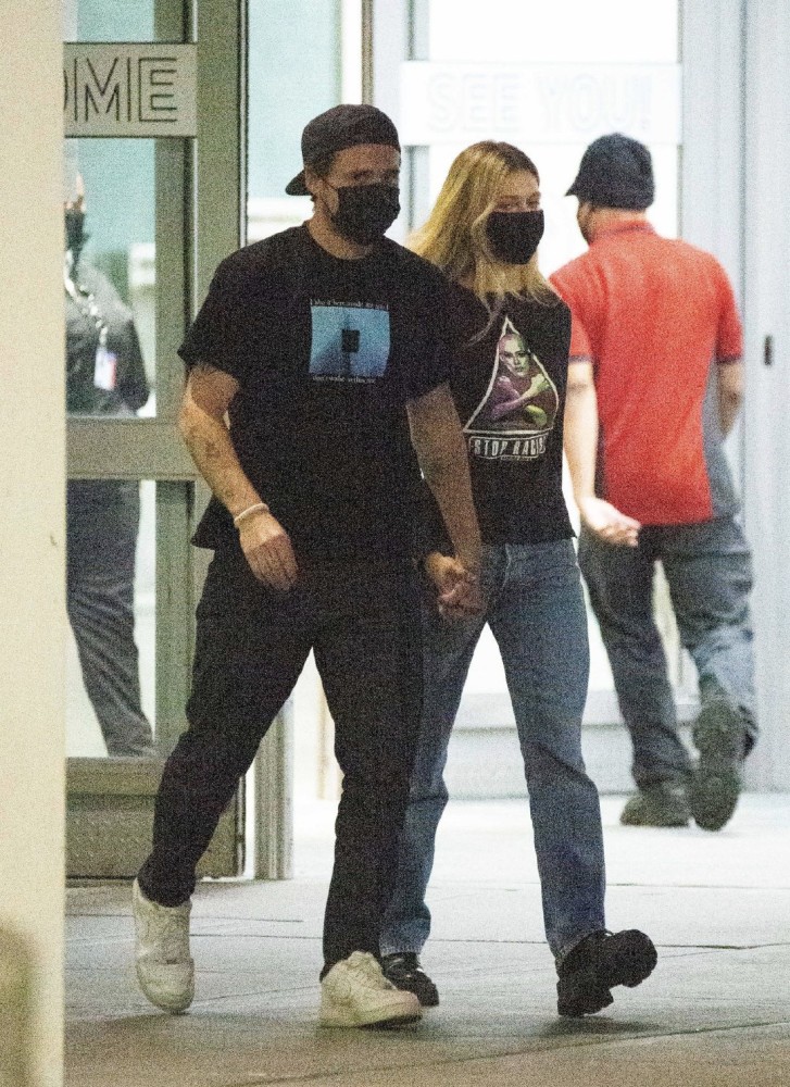 布鲁克林|贝克汉姆儿媳眼光堪忧，男友从男模到布鲁克林，还是“家世”重要