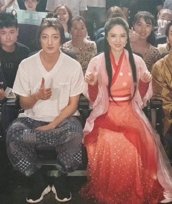 高云翔|自嘲？高云翔发文：人生就是一场没有彩排的戏！网友鼓励他复出