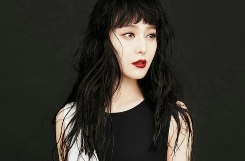 范冰冰|范冰冰自曝将出演新作，东山再起指日可待，消失两年华丽归来