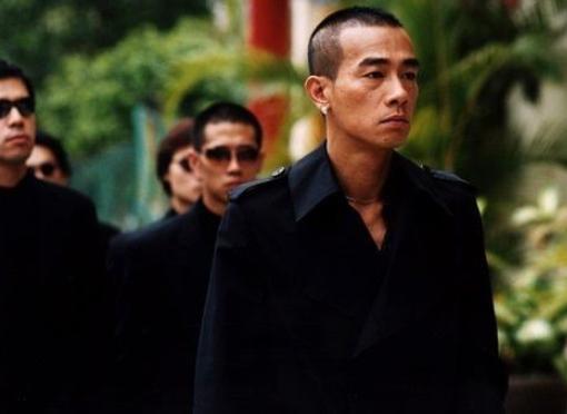 陈小春|陈小春连续三天寺庙祈福，53岁依然气色红润，全怪娶到了应采儿