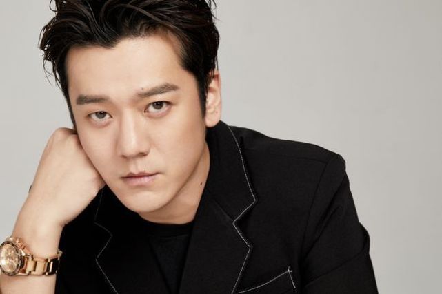 吴亚衡曾是李咏搭档如今在我喜欢你中扮演赵露思舅舅