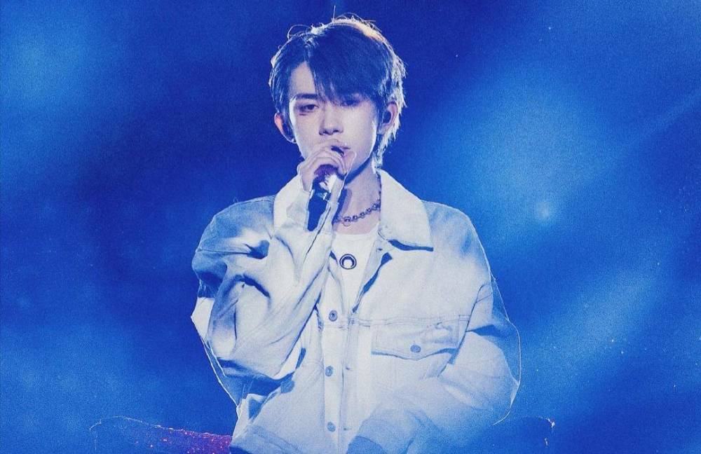 易烊千玺|易烊千玺被曝不去金鹰节后，粉丝号召不再投票，被指行为“嚣张”