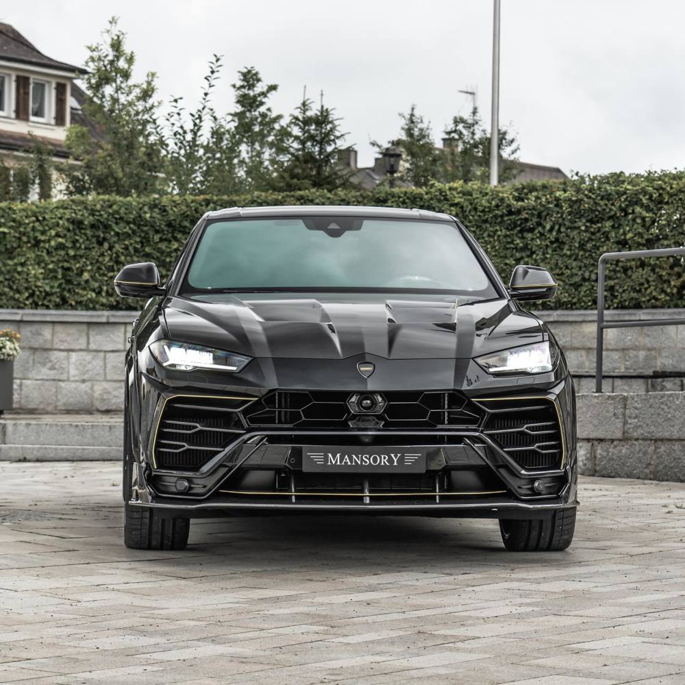 mansory迈莎锐兰博基尼urus实拍_腾讯新闻