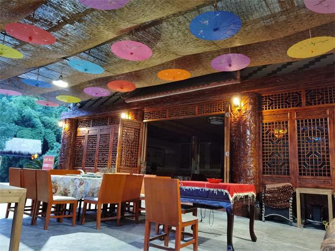 国庆小长假来一场山水之旅爱上重庆培根源民宿小九寨九凤瑶池很简单