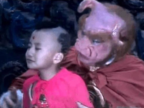 牛魔王|西游记中牛魔王被围剿时，为何红孩儿见死不救？他有难言之隐