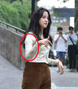 未p图胖成130斤?欧阳娜娜穿大码女装,得罪谁了?_腾讯新闻