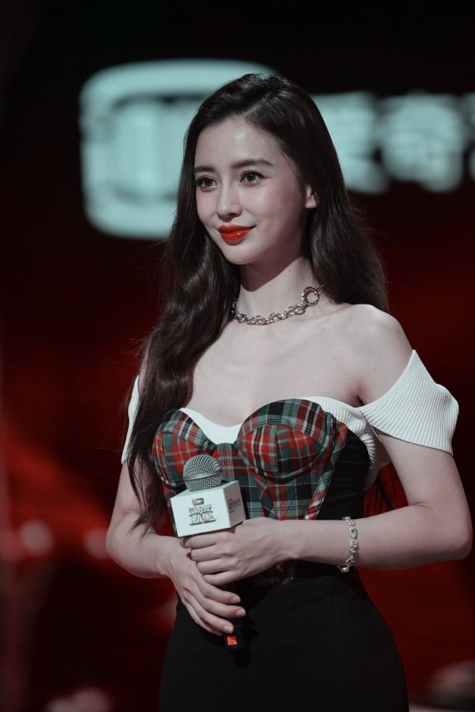 angelababy|Baby谈“虚拟男友”标准是能替自己带孩子，虞书欣要有钱的顶流